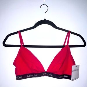 Calvin Klein ❤️ Bralette